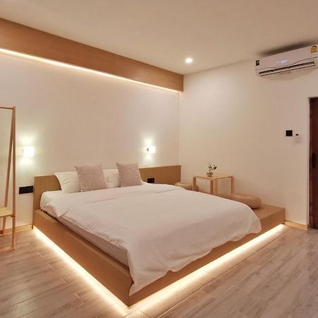 Hotel Aono Chiang Mai Exteriör bild